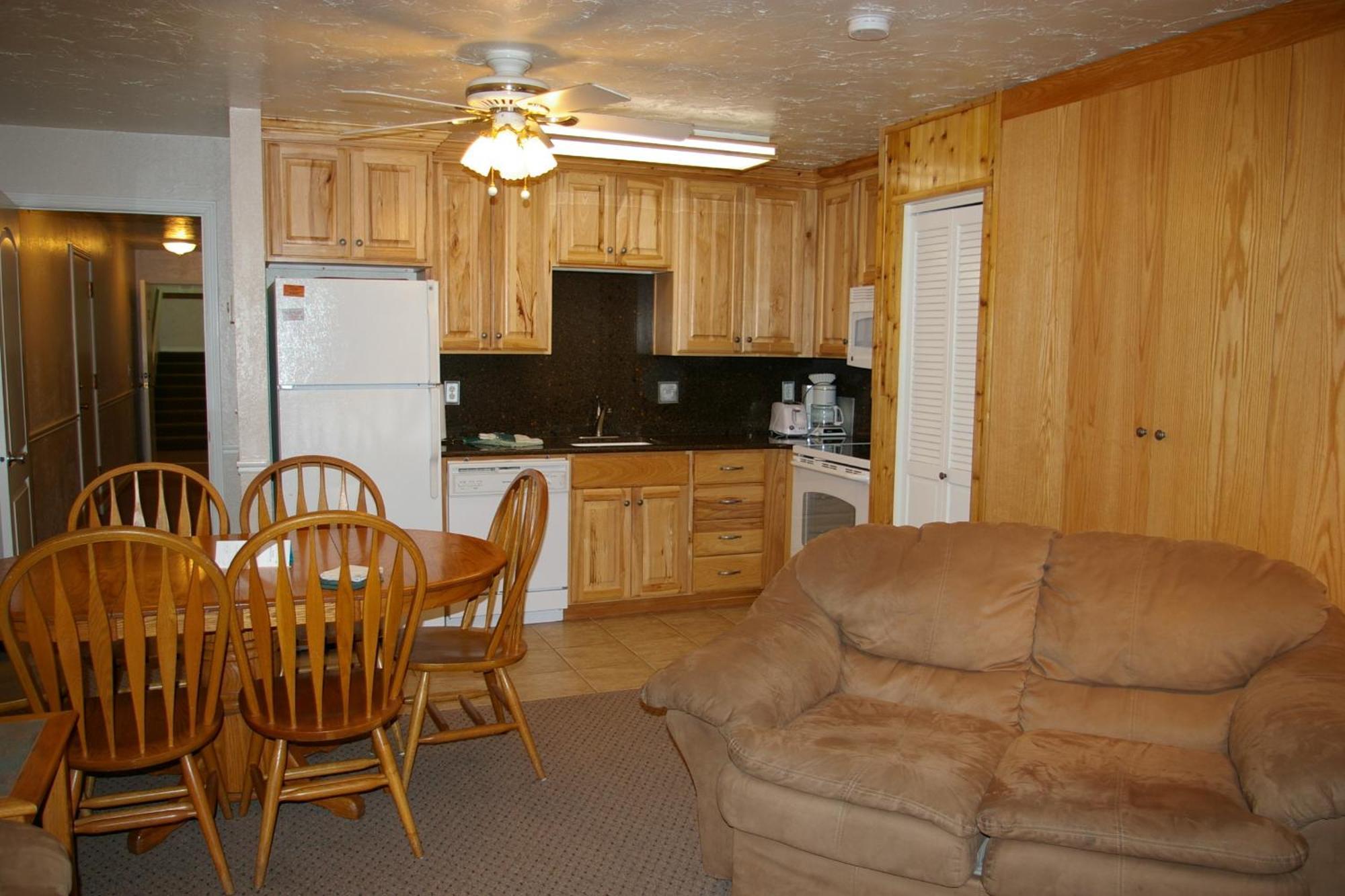 Multi Resorts At Bear Lake Garden City Habitación foto